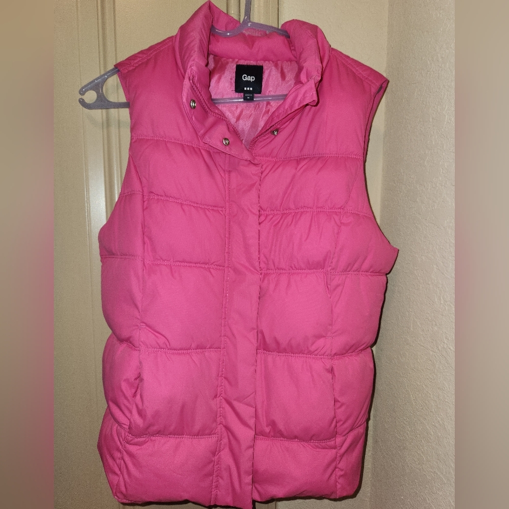 *SOLD Gap Bubble Vest